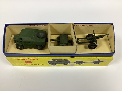 Lot 904 - Dinky Toys No.697 25 - Pounder Field Gun Set,...