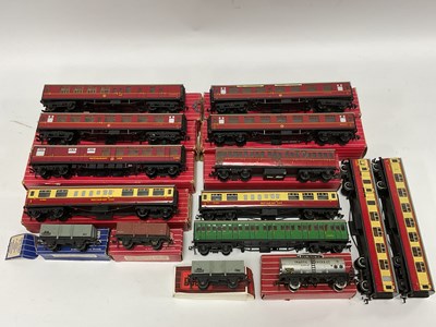 Lot 840 - A collection of Hornby-Dublo two-rail rolling...