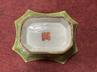 Lot 1081 - XIX Century Pottery - Chinese dishes, Boots...