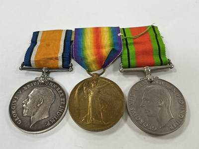 Lot 579 - WWI/WWII Derbyshire Yeomanry Medal Group,...