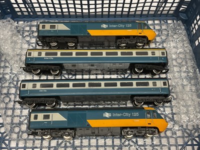 Lot 506 - A Hornby 00 Gauge InterCity 125 High Speed...