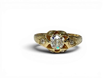 Lot 193 - A Victorian 18ct Gold Diamond Ring, the oval...