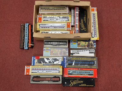 Lot 458 - Approximately nineteen HO scale American...