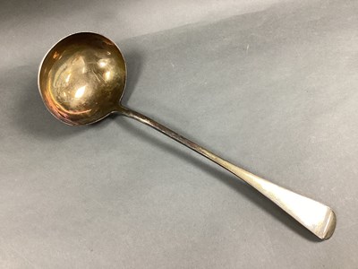 Lot 88 - A Victorian Hallmarked Silver Old English...