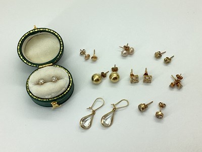 Lot 116 - A Collection of Modern "375" and Other...