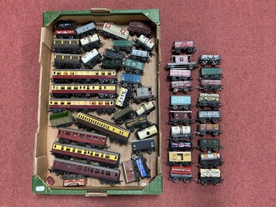 Lot 439 - Approximately Forty Five OO Gauge Rolling...