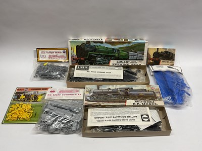 Lot 492 - Seven 00 gauge plastic locomotive kits by...