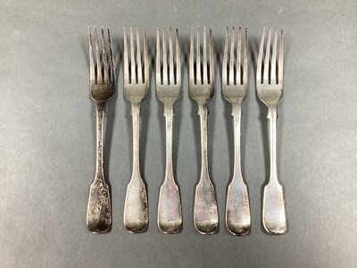 Lot 95 - A Matched Set of Six Hallmarked Silver Fiddle...