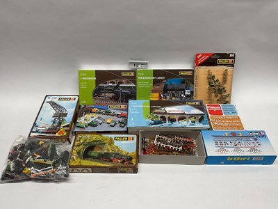 Lot 498 - A Collection of European N Gauge and HO...