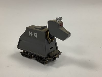 Lot 845 - Auctioneers Challenge; A OO Gauge 'Pushalong'...