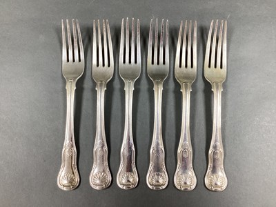 Lot 75 - A Matched Set of Six Hallmarked Silver Kings...