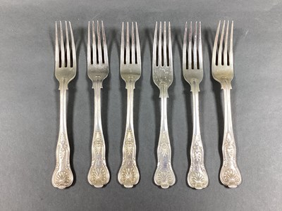 Lot 77 - A Matched Set of Six Hallmarked Silver Kings...