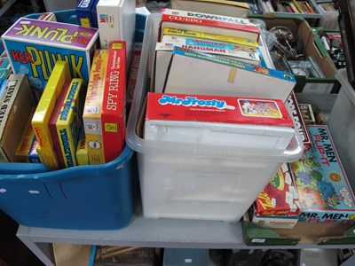 Lot 1137 - Large quantity of vintage board games,...