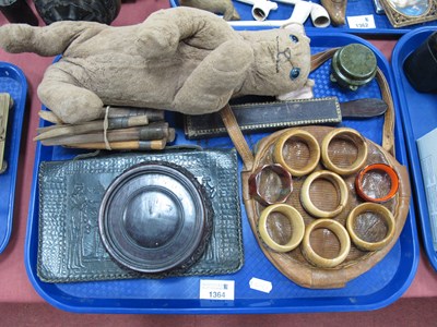 Lot 1364 - Bakelite and Wooden Napkin Rings, razor strop,...