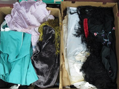 Lot 1419 - Vintage Clothing, including five gent's...