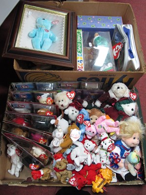 Lot 1030 - TY Collection, including boxed and loose...