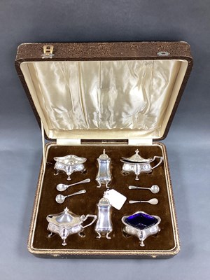 Lot 40 - A Matched Hallmarked Silver Six Piece Cruet...