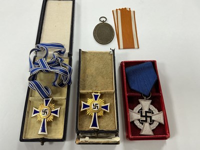 Lot 610 - WWII German Third Reich Gold Mother's Cross...