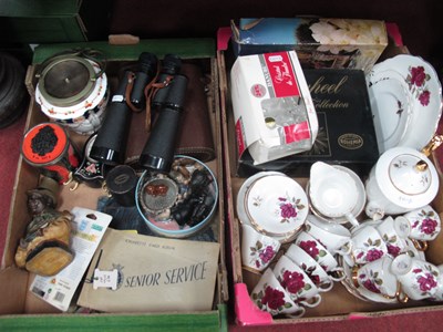 Lot 1161 - Collectables, including leather-cased...