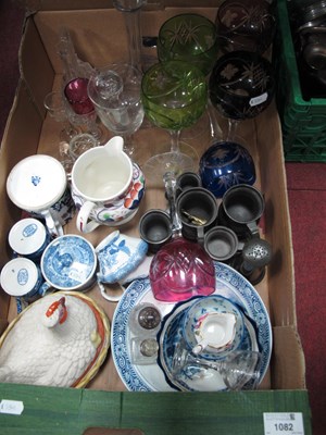 Lot 1082 - Ceramics and Glassware, including blue and...