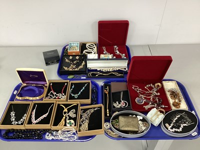 Lot 221 - A Collection of Modern Costume Jewellery, to...