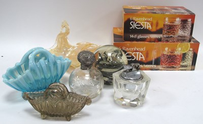 Lot 1214 - Glassware, including two boxed Ravenhead...
