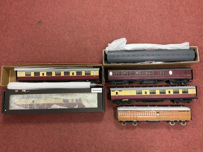 Lot 598 - Six boxed kit-built 0 gauge ex-LNER coaches: a...