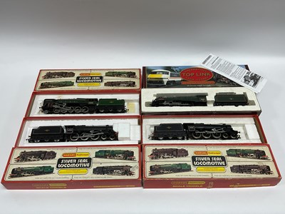 Lot 529 - Four boxed Hornby 00 gauge locomotives: a 9F...