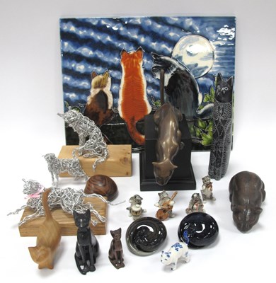 Lot 1204 - Cat-themed Collectables, including decorative...