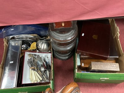 Lot 1160A - Vintage Kitchenware and Tableware, including...