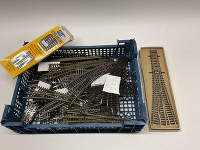 Lot 546 - Approximately Sixty OO/HO Gauge track points...