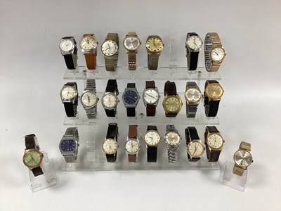 Lot 228 - A Collection of Vintage and Later Gent's...