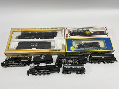 Lot 576 - Six HO scale American outline steam...