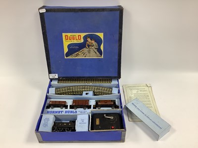 Lot 742 - A Post War Hornby Dublo Tank Goods Train Set...