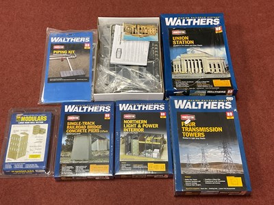 Lot 414 - Six Walthers Cornerstone HO scale plastic...