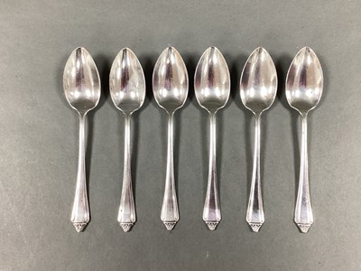 Lot 28 - A Set of Six Hallmarked Silver Teaspoons, A E...