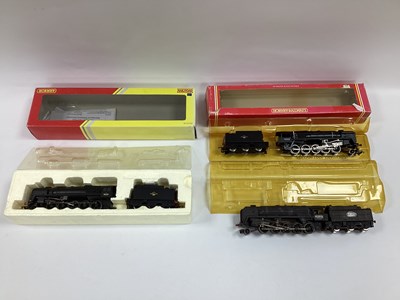 Lot 700 - Three Hornby 00 gauge 9F 2-10-0 locomotives: a...