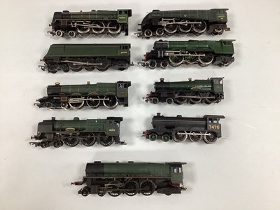 Lot 640 - Nine 00 gauge tender locomotives without their...
