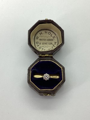 Lot 81 - An Illusion Set Single Stone Diamond Ring,...