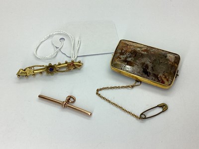 Lot 144 - A Decorative Antique 9ct Gold Hollow Bar...