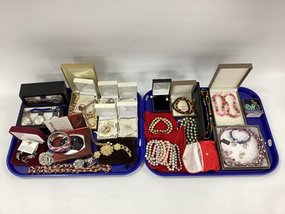 Lot 198 - A Collection of Modern Costume Jewellery,...