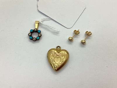 Lot 134 - A Dainty Antique Turquoise and Rose Cut...
