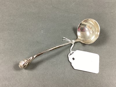 Lot 27 - Sarah Jones; A Modern Hallmarked Silver...