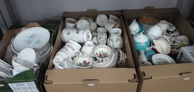 Lot 1022 - Ceramics, including Tuscan bone china dinner...