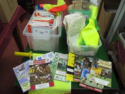 Lot 32 - Non-League Programmes, mainly southern clubs,...