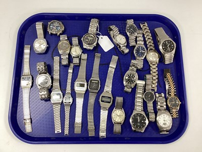 Lot 196 - Retro Digital and Other Gent's Wristwatches,...