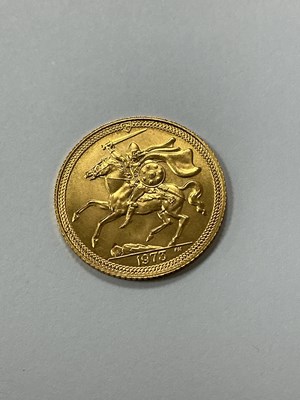 Lot 614 - 1973 Isle Of Man QEII Gold Half Sovereign.