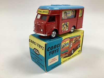 Lot 880 - Original Corgi Toys No.426 - Chipperfields...