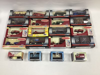 Lot 702 - Twenty 1:76th scale lineside diecast model...