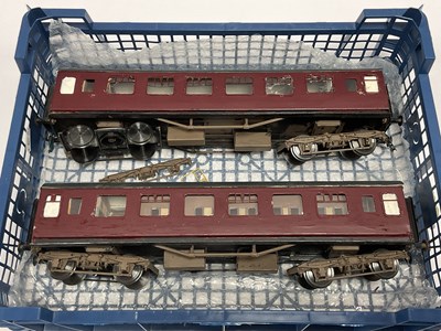 Lot 567 - Two scratch/kit built 0 gauge LMS style...